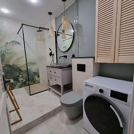 Flamenco Penthouse Sea View & Swimming Pool アパート *