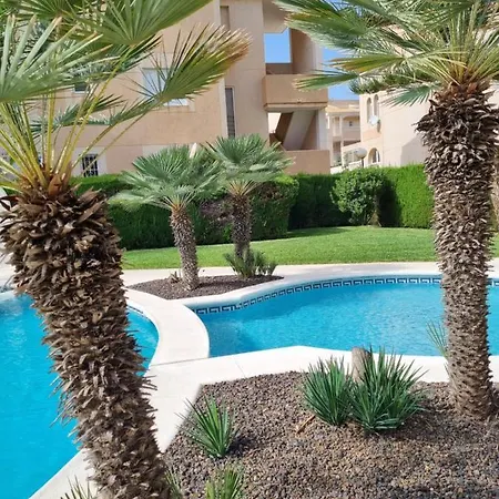 Flamenco Penthouse Sea View & Swimming Pool アパート